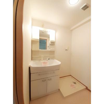 サン　ビオラ 301【管理NO：1-014000201-03010】 ★家具家電は申し込み後に搬入します 2026年08月下旬入居可能の物件画像