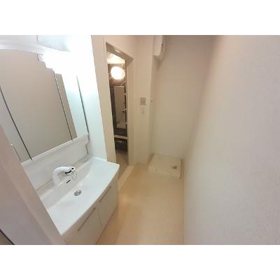 ラピス・ラズリⅡ 201【管理NO：1-027166901-02010】 ★家具家電は申し込み後に搬入します★ ★2026年08月中旬入居可能★の物件画像