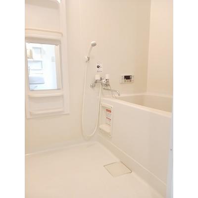 エスカパード 102【管理NO：1-013779003-01020】 ★家具家電は申し込み後に搬入します 2026年08月下旬入居可能の物件画像