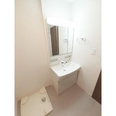アリビオ 102【管理NO：1-026823801-01020】 ★家具家電は申し込み後に搬入します★ ★2026年08月下旬入居可能★の物件画像