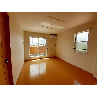 セントレア　ハイツ 201【管理NO：1-019185701-02010】 ★家具家電は申し込み後に搬入します★の物件画像