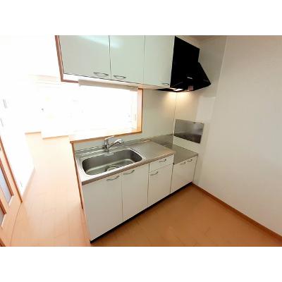シル・ビサール 201【管理NO：1-015415801-02010】 ★家具家電は申し込み後に搬入します★の物件画像