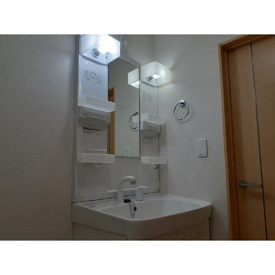 ソレイユ　Ｓｏｌｅｉｌ 201【管理NO：1-019637901-02010】 ★家具家電は申し込み後に搬入します 2026年08月下旬入居可能の物件画像