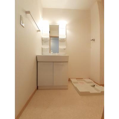 エルヴァージュ 104【管理NO：1-016838301-01040】 ★家具家電は申し込み後に搬入します★ ★2026年08月下旬入居可能★の物件画像