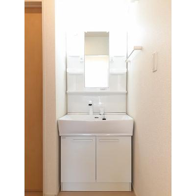 ヴィレッジ　バンケット 203【管理NO：1-022718901-02030】 ★家具家電は申し込み後に搬入します★ ★2026年08月下旬入居可能★の物件画像
