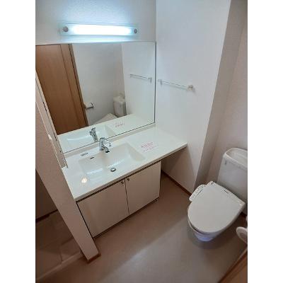 セレーノ 101【管理NO：1-015320601-01010】 ★家具家電は申し込み後に搬入します★の物件画像