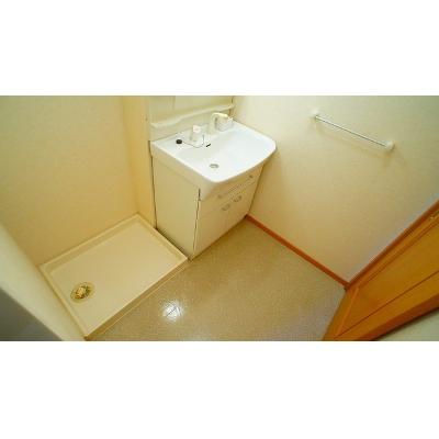 サン・カルムＡ 101【管理NO：1-013945101-01010】 ★家具家電は申し込み後に搬入します 2026年08月下旬入居可能の物件画像