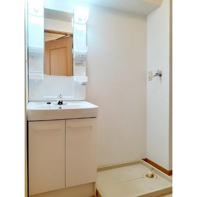 エテルノ・リヴィエ－ル 203【管理NO：1-011918501-02030】 ★家具家電は申し込み後に搬入します 2026年08月下旬入居可能の物件画像