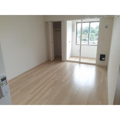 ｃｒｅｓｃｅｎｄｏ 102【管理NO：1-027374701-01020】 ★家具家電は申し込み後に搬入します★の物件画像