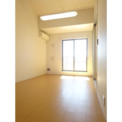 アルモニーコート 202【管理NO：1-018259701-02020】 ★家具家電は申し込み後に搬入します 2026年08月下旬入居可能の物件画像