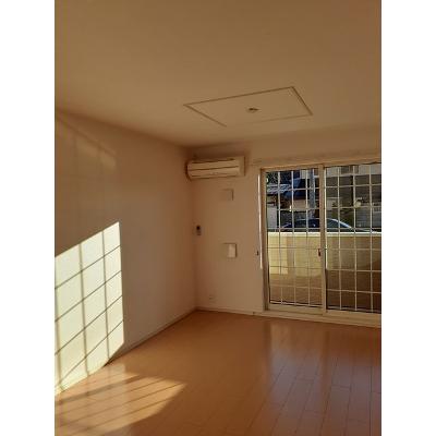 プロムナード 102【管理NO：1-017478801-01020】 ★家具家電は申し込み後に搬入します 2026年08月下旬入居可能の物件画像