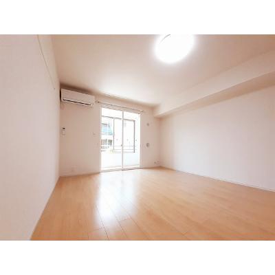 フレスクーラ県 105【管理NO：1-023335001-01050】 ★家具家電は申し込み後に搬入します 2026年08月中旬入居可能の物件画像