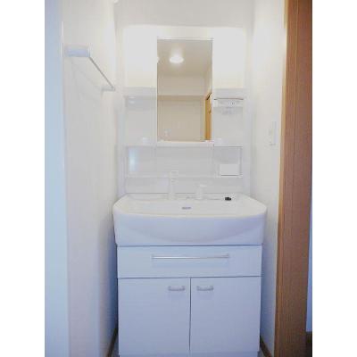 ラグーナ沢村 203【管理NO：1-014550001-02030】 ★家具家電は申し込み後に搬入します 2026年09月上旬入居可能の物件画像