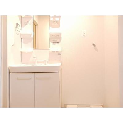 フルス　フリーデ 204【管理NO：1-023328601-02040】 ★家具家電は申し込み後に搬入しますの物件画像