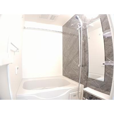 ユ・クラルテ 102【管理NO：1-027423201-01020】 ★家具家電は申し込み後に搬入します★の物件画像