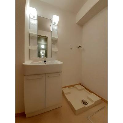 アムールⅡ 203【管理NO：1-017749401-02030】 ★家具家電は申し込み後に搬入します 2026年08月下旬入居可能の物件画像