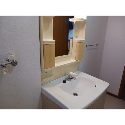 エル・パレス　Ｂ 203【管理NO：1-007689602-02030】 ★家具家電は申し込み後に搬入します 2026年08月中旬入居可能の物件画像
