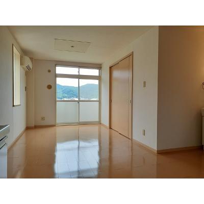 サンビレッジジュリア 201【管理NO：1-004105201-02010】 ★家具家電は申し込み後に搬入します 2026年08月下旬入居可能の物件画像