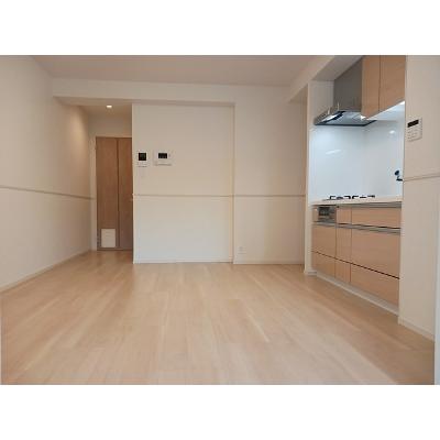 ラピスラズリ港北 101【管理NO：1-027129701-01010】 ★家具家電は申し込み後に搬入します 2026年08月下旬入居可能の物件画像