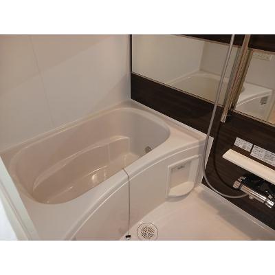 ラピスラズリ港北 101【管理NO：1-027129701-01010】 ★家具家電は申し込み後に搬入します 2026年08月下旬入居可能の物件画像