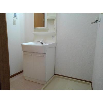 ホワイト・ウェル 203【管理NO：1-011519001-02030】 ★家具家電は申し込み後に搬入します 2026年08月下旬入居可能の物件画像