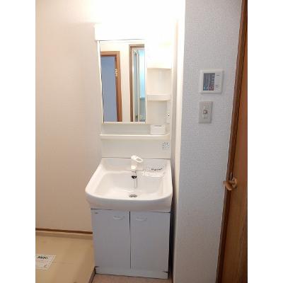 エテルノ 102【管理NO：1-011208101-01020】 ★家具家電は申し込み後に搬入します 2026年08月下旬入居可能の物件画像