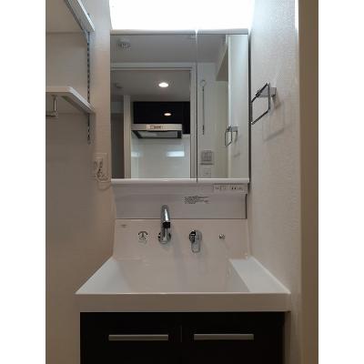 エクセルコート 204【管理NO：1-026657601-02040】 ★家具家電は申し込み後に搬入します 2026年08月下旬入居可能の物件画像