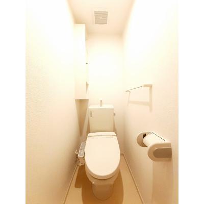 リオコリーナ 105【管理NO：1-019138301-01040】 ★家具家電は申し込み後に搬入します★の物件画像