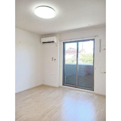 カーサ　ポポラーレ 103【管理NO：1-022769401-01030】 ★家具家電は申し込み後に搬入します★の物件画像