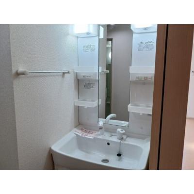 プリムローズ　Ⅰ 201【管理NO：1-017761601-02010】 ★家具家電は申し込み後に搬入します★の物件画像
