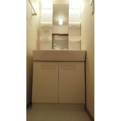 ロイヤル本前田 202【管理NO：1-015309301-02020】 ★家具家電は申し込み後に搬入します 2026年09月上旬入居可能の物件画像