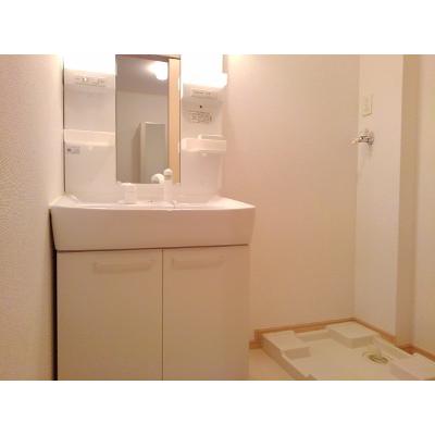 エテルノ　カーサ 102【管理NO：1-016124701-01020】 ★家具家電は申し込み後に搬入します 2026年08月下旬入居可能の物件画像