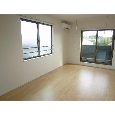 ロジェ 301【管理NO：1-024350501-03010】 ★家具家電は申し込み後に搬入します★ ★2026年08月下旬入居可能★の物件画像