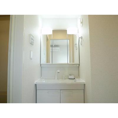 ロジェ 301【管理NO：1-024350501-03010】 ★家具家電は申し込み後に搬入します★ ★2026年08月下旬入居可能★の物件画像