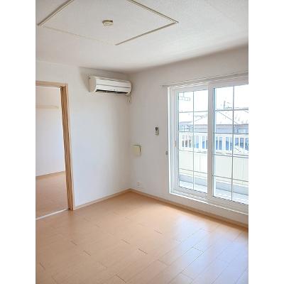 ボヌール 201【管理NO：1-016584401-02010】 ★家具家電は申し込み後に搬入します★の物件画像