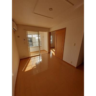 シュティルラント　Ⅱ 203【管理NO：1-014785602-02030】 ★家具家電は申し込み後に搬入します★の物件画像