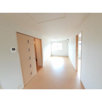 モルトベーネ 101【管理NO：1-020720401-01010】 ★家具家電は申し込み後に搬入します 2026年08月下旬入居可能の物件画像