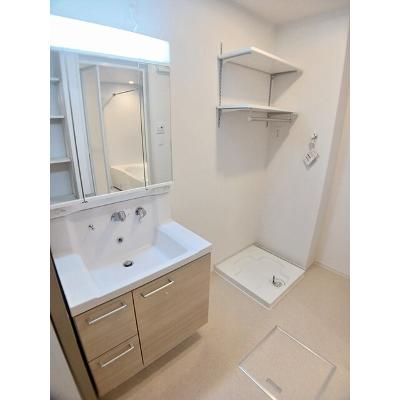 フルール　アムール 102【管理NO：1-027888401-01020】 ★家具家電は申し込み後に搬入します 2026年08月下旬入居可能の物件画像