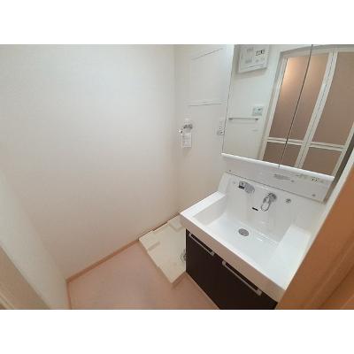 シャルマン 303【管理NO：1-016851701-03030】 ★家具家電は申し込み後に搬入します 2026年08月上旬入居可能の物件画像
