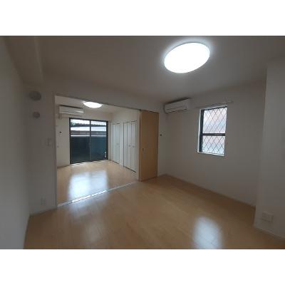 グランドゥール京田辺 105【管理NO：1-025480001-01040】 ★家具家電は申し込み後に搬入します 2026年09月上旬入居可能の物件画像