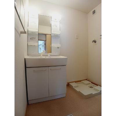 メゾンミッテ２番館 201【管理NO：1-016553702-02010】 ★家具家電は申し込み後に搬入します★の物件画像