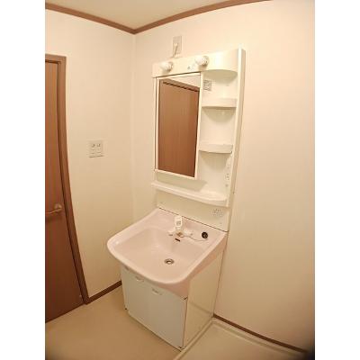 メゾン・エトワール 201【管理NO：1-010974501-02010】 ★家具家電は申し込み後に搬入します 2026年08月下旬入居可能の物件画像