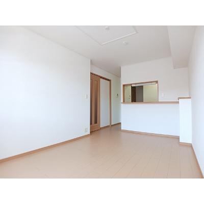 ブリランテ　ウノ 203【管理NO：1-015135301-02030】 ★家具家電は申し込み後に搬入します 2026年08月下旬入居可能の物件画像