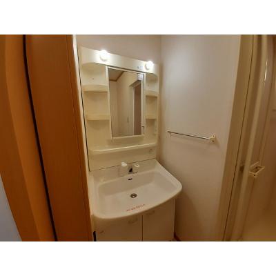 カサ　デ　フロール 101【管理NO：1-011610801-01010】 ★家具家電は申し込み後に搬入します 2026年09月中旬入居可能の物件画像