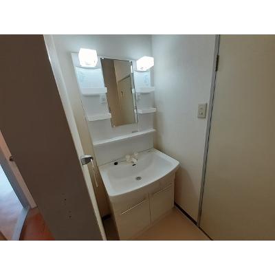 グラスガーデンⅡ 202【管理NO：1-004455901-02020】 ★家具家電は申し込み後に搬入します 2026年08月下旬入居可能の物件画像