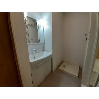 パーシモン秋 203【管理NO：1-026434301-02030】 ★家具家電は申し込み後に搬入します 2026年08月中旬入居可能の物件画像