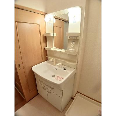 メゾン　コリーヌⅢ 205【管理NO：1-013439202-02040】 ★家具家電は申し込み後に搬入します★の物件画像