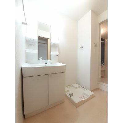 グランペール　ラポール 102【管理NO：1-017401701-01020】 ★家具家電は申し込み後に搬入します 2026年07月下旬入居可能の物件画像