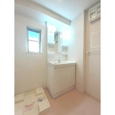 花梨Ⅱ 204【管理NO：1-023442402-02040】 ★家具家電は申し込み後に搬入します 2026年08月下旬入居可能の物件画像