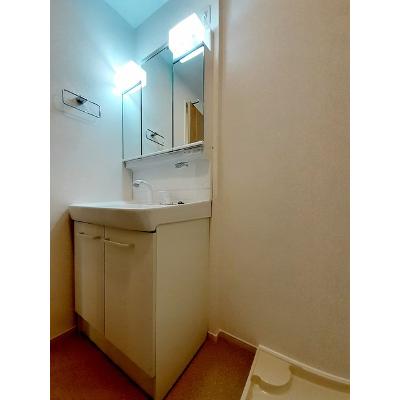 トワイライト 106【管理NO：1-027111201-01050】 ★家具家電は申し込み後に搬入します 2026年08月下旬入居可能の物件画像